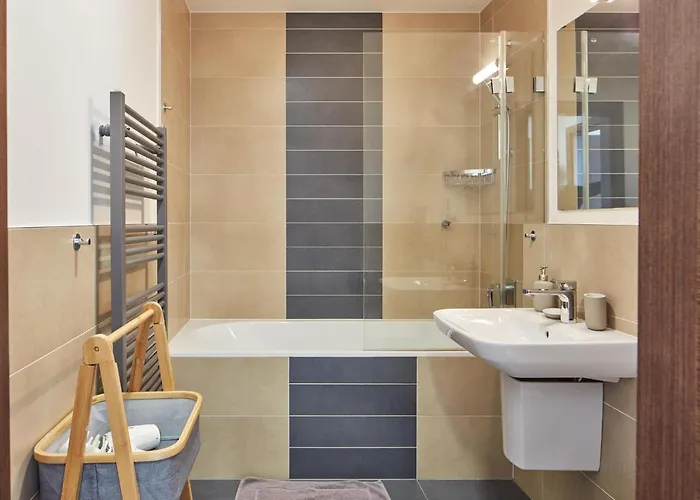 Apartamento Spacious In Nusle By Days *